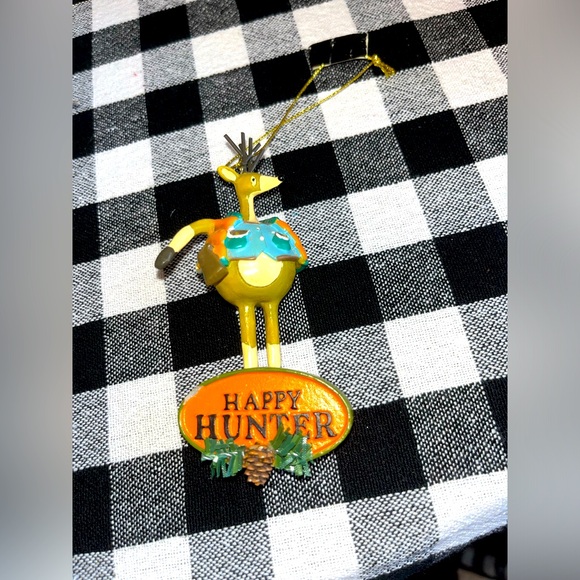 HUNTING ORNAMENT - Picture 1 of 2